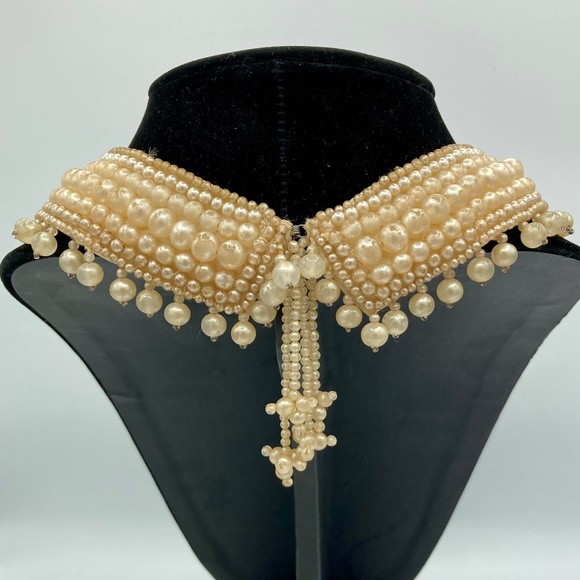 Vintage Faux Pearl Choker - Picture 3 of 5